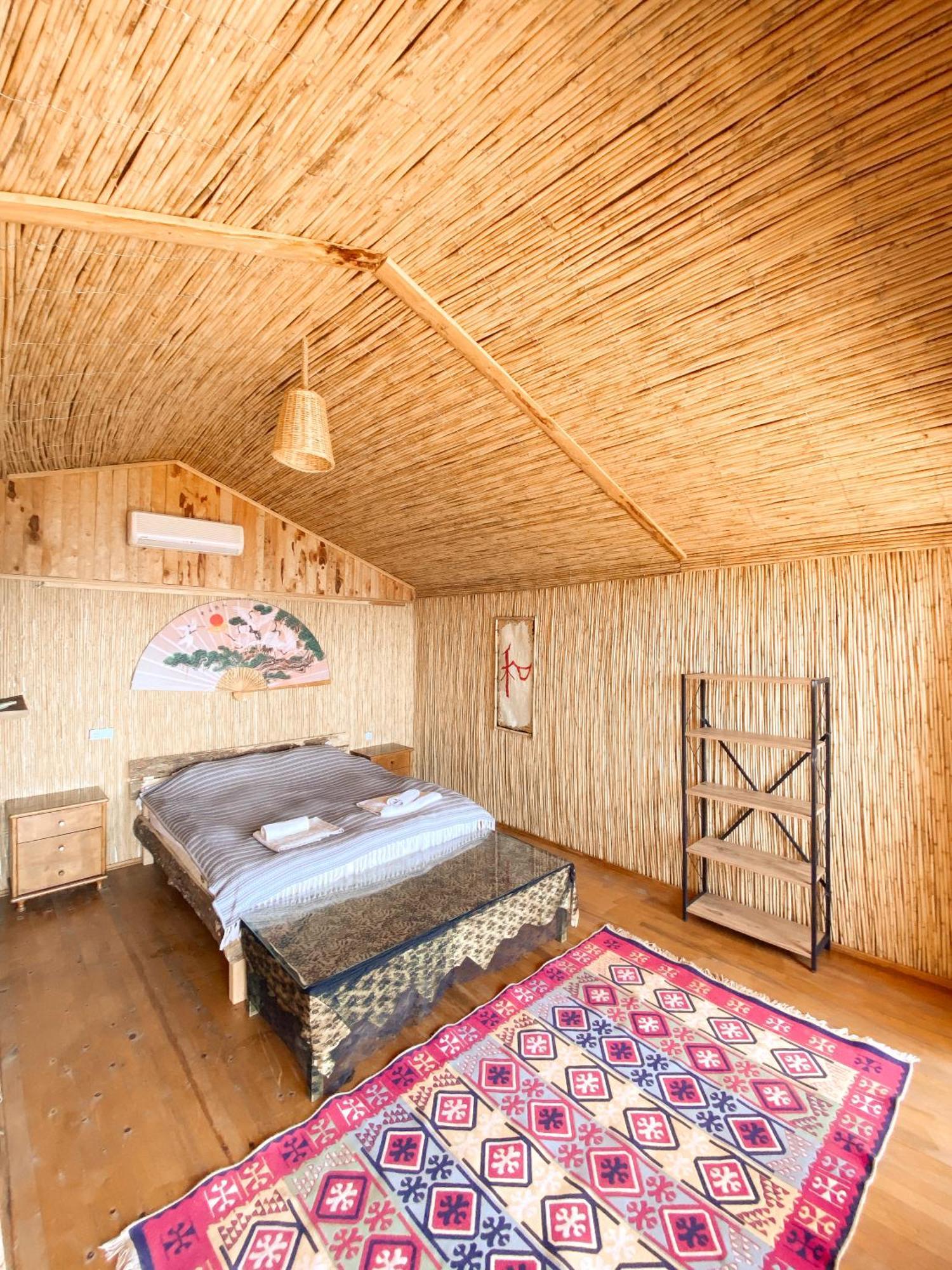 Gasthuis 11-11shambala